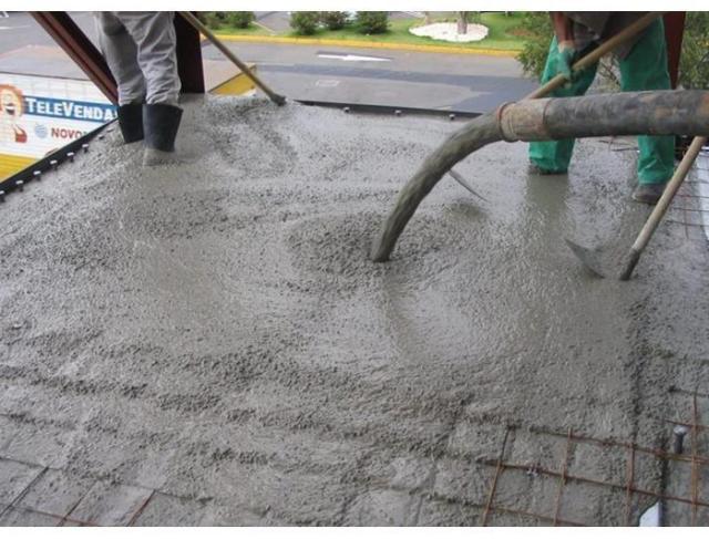 Concreto Autoadensável: A Revolução Tecnológica que Elimina a Vibração Manual